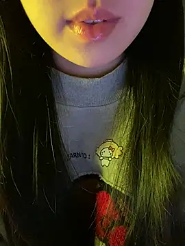 minmin2kk5 online show from February 2, 7:07 am