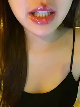 minmin2kk5 online show from April 14, 3:39 pm