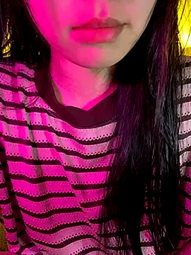 minmin2kk5 online show from December 1, 6:03 am