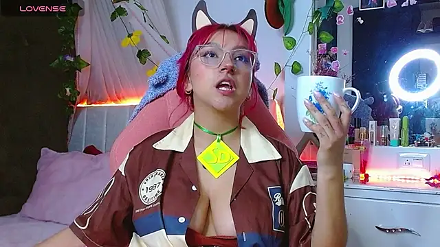 Littlerouse  online show from October 24, 2:43 am