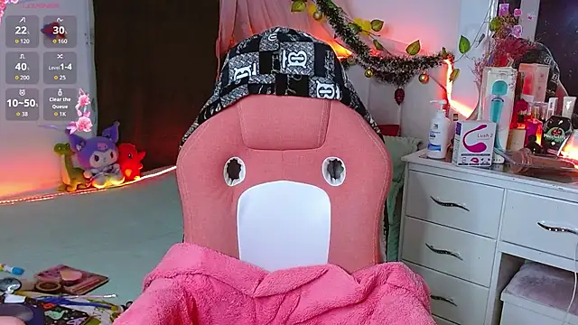 Littlerouse  online show from December 20, 11:29 pm