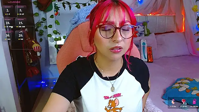 Littlerouse  online show from May 9, 10:07 am