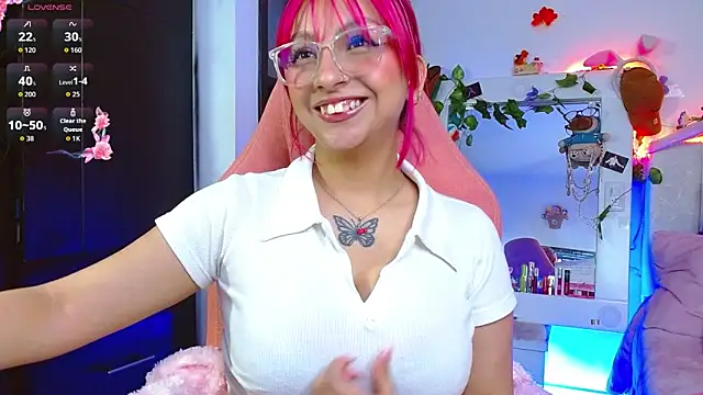 Littlerouse  online show from February 11, 6:35 am