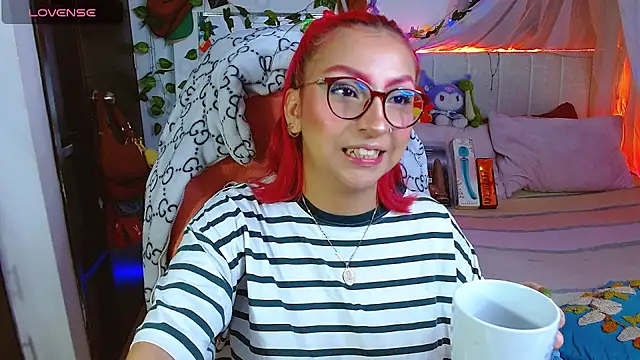 Littlerouse  online show from April 24, 8:16 am