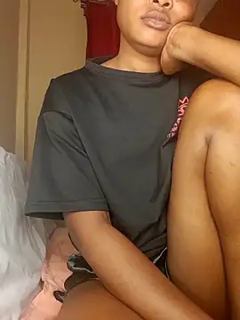 Snapshot of Freya_004 chatting on November 24, 12:49 pm Freya 004 online show from November 24, 12:49 pm