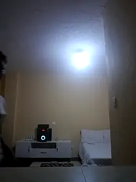 Snapshot of Freya_004 chatting on November 29, 7:30 am Freya 004 online show from November 29, 7:30 am