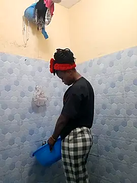 Freya 004 online show from February 4, 8:09 am