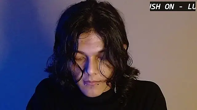Snapshot of daiki_sx chatting on January 18, 12:35 am daiki sx online show from January 18, 12:35 am