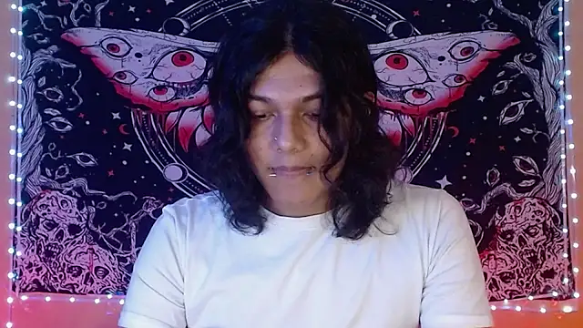 Snapshot of daiki_sx chatting on February 7, 3:45 am daiki sx online show from February 7, 3:45 am