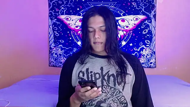 Snapshot of daiki_sx chatting on June 7, 5:07 pm daiki sx online show from June 7, 5:07 pm