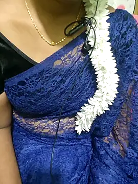 Snapshot of Janavi-janu chatting on November 23, 3:00 pm Janavi-janu online show from November 23, 3:00 pm