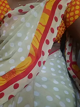 Snapshot of Janavi-janu chatting on November 3, 5:49 pm Janavi-janu online show from November 3, 5:49 pm