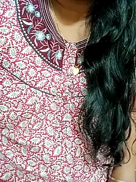 Snapshot of Janavi-janu chatting on October 10, 2:07 pm Janavi-janu online show from October 10, 2:07 pm