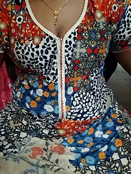 Snapshot of Janavi-janu chatting on November 6, 9:02 am Janavi-janu online show from November 6, 9:02 am