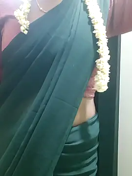 Snapshot of Janavi-janu chatting on December 2, 5:14 pm Janavi-janu online show from December 2, 5:14 pm