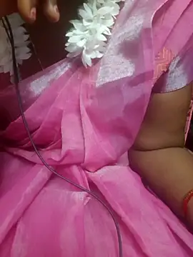 Snapshot of Janavi-janu chatting on October 30, 8:06 pm Janavi-janu online show from October 30, 8:06 pm