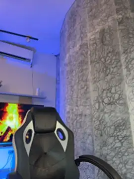 saracaball  online show from April 12, 8:34 pm