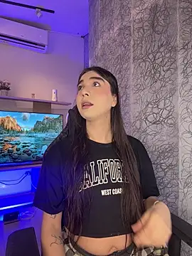 saracaball  online show from March 23, 5:40 am