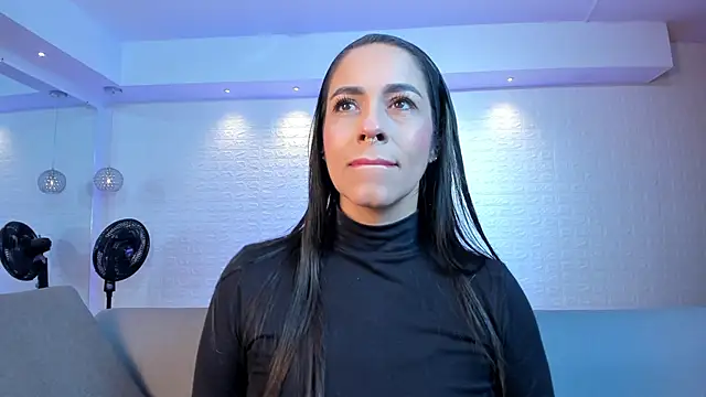 violet scott online show from October 10, 10:49 am