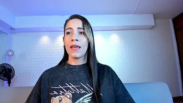 violet scott online show from November 29, 10:37 am