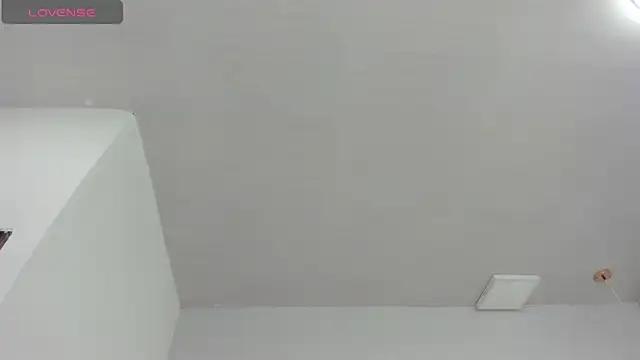 Cherllynn online show from November 8, 4:32 pm