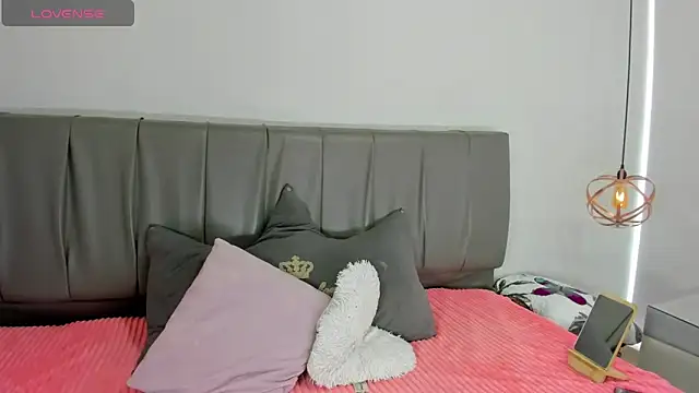 Cherllynn online show from October 25, 3:56 pm