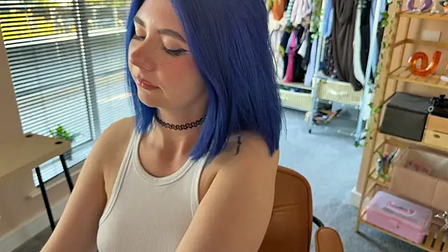  vixenp online show from September 25, 4:46 pm