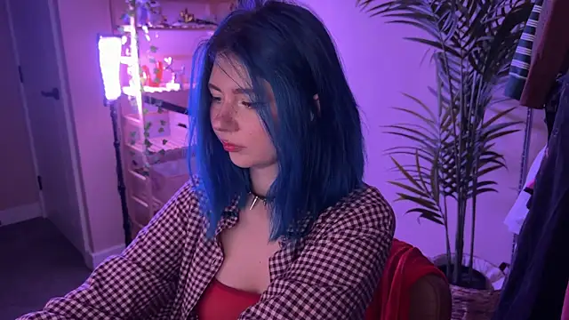 Snapshot of _vixenp chatting on December 16, 6:45 pm vixenp online show from December 16, 6:45 pm