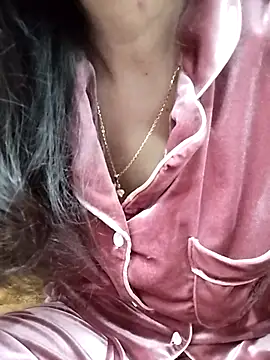 cream1299 online show from February 13, 12:27 pm