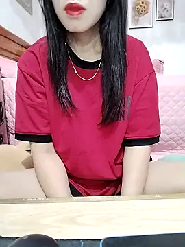 cream1299 online show from October 17, 10:55 pm