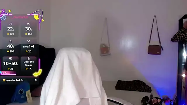 Snapshot of la_ratona_1 chatting on September 26, 7:32 pm la ratona 1 online show from September 26, 7:32 pm