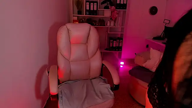 katya nt online show from March 17, 11:35 am