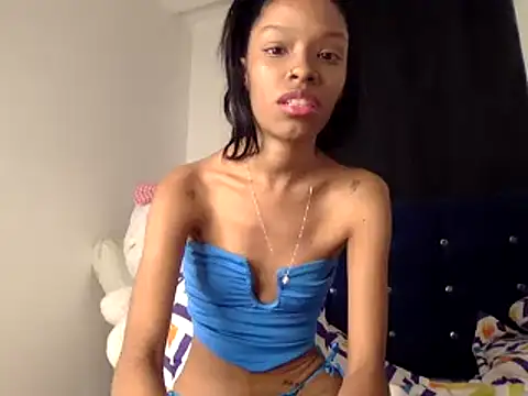 Crystal florez24 online show from February 21, 3:45 am