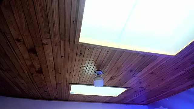 Yelena mutiz online show from January 9, 1:18 pm