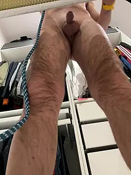 rafkiexh online show from May 14, 7:55 pm