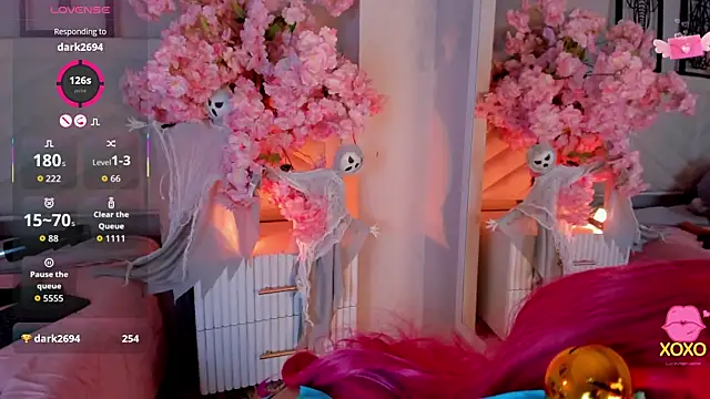 miia  baker online show from October 31, 12:46 pm