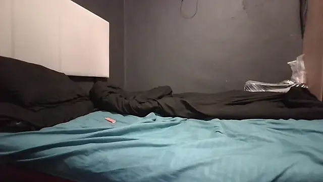 THEEBOSSTEE online show from November 12, 7:40 pm