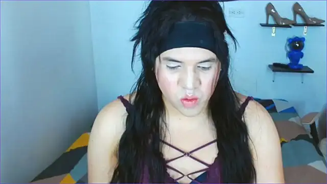 Geisha Seniers online show from February 18, 11:50 am