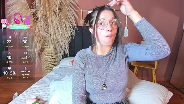 Snapshot of Elecktra_sweet chatting on January 6, 7:29 pm Elecktra sweet online show from January 6, 7:29 pm