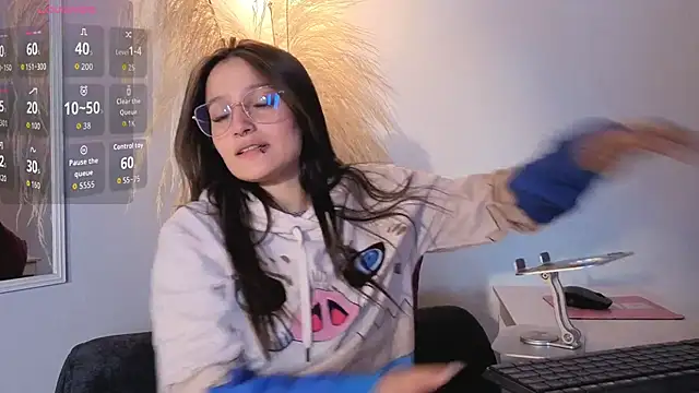 Snapshot of Elecktra_sweet chatting on June 9, 7:37 pm Elecktra sweet online show from June 9, 7:37 pm