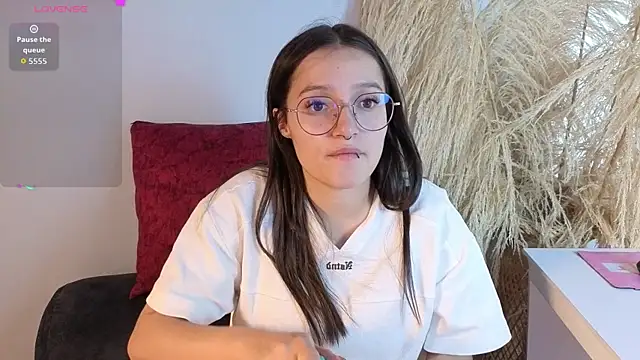 Elecktra sweet online show from March 26, 7:45 pm