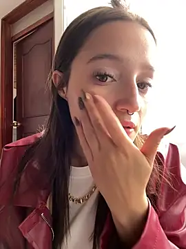 Snapshot of Elecktra_sweet chatting on February 24, 6:31 pm Elecktra sweet online show from February 24, 6:31 pm