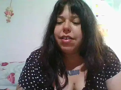 scarletttlove online show from April 18, 1:19 am