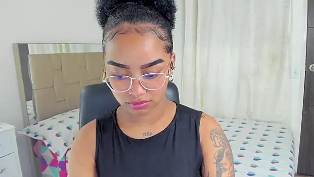 gretell evans online show from December 16, 2:57 am