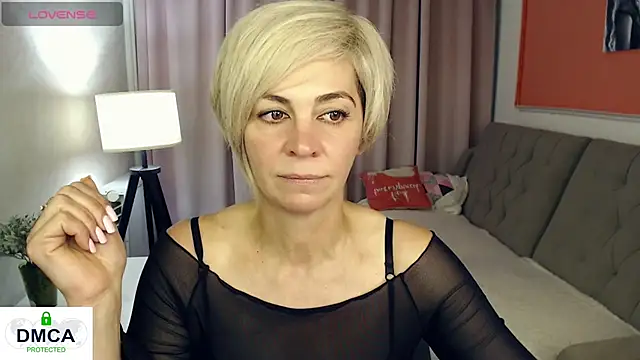 Snapshot of Blonde_lola444 chatting on July 16, 4:37 pm Blonde lola444 online show from July 16, 4:37 pm