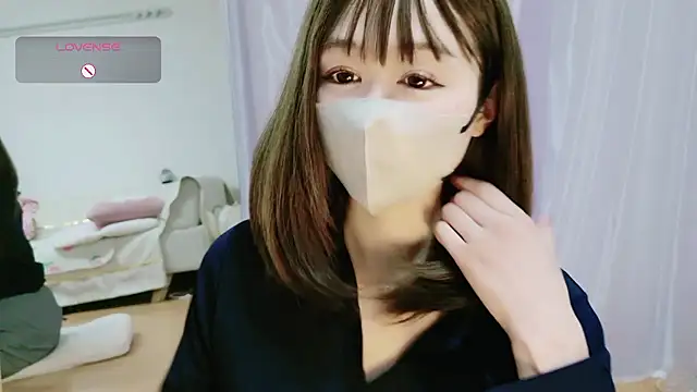 aaanyan online show from November 12, 10:24 pm