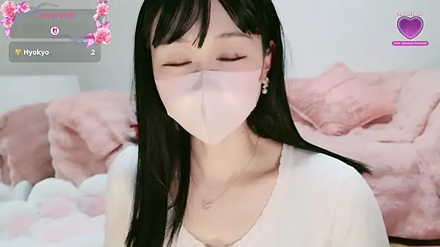 aaanyan online show from April 13, 6:06 am