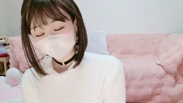 aaanyan online show from April 3, 11:16 am