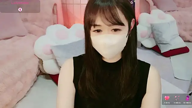 aaanyan online show from February 24, 7:44 am