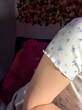 Snapshot of Salibae_Nha chatting on November 10, 1:43 am Salibae Nha online show from November 10, 1:43 am